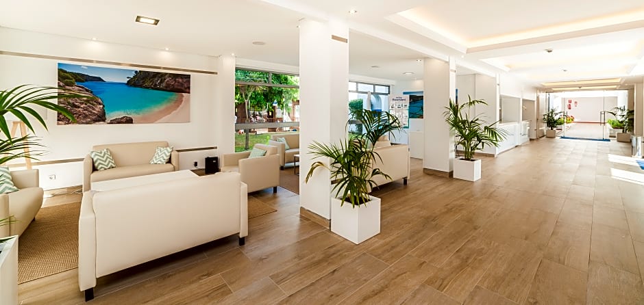 Apartamentos Globales Lord Nelson