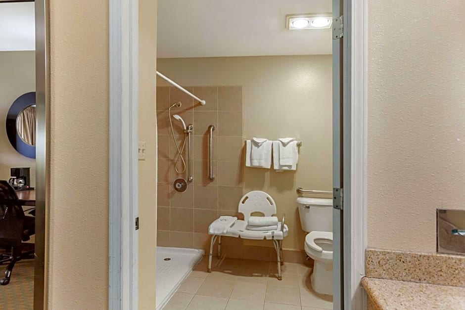 Quality Inn