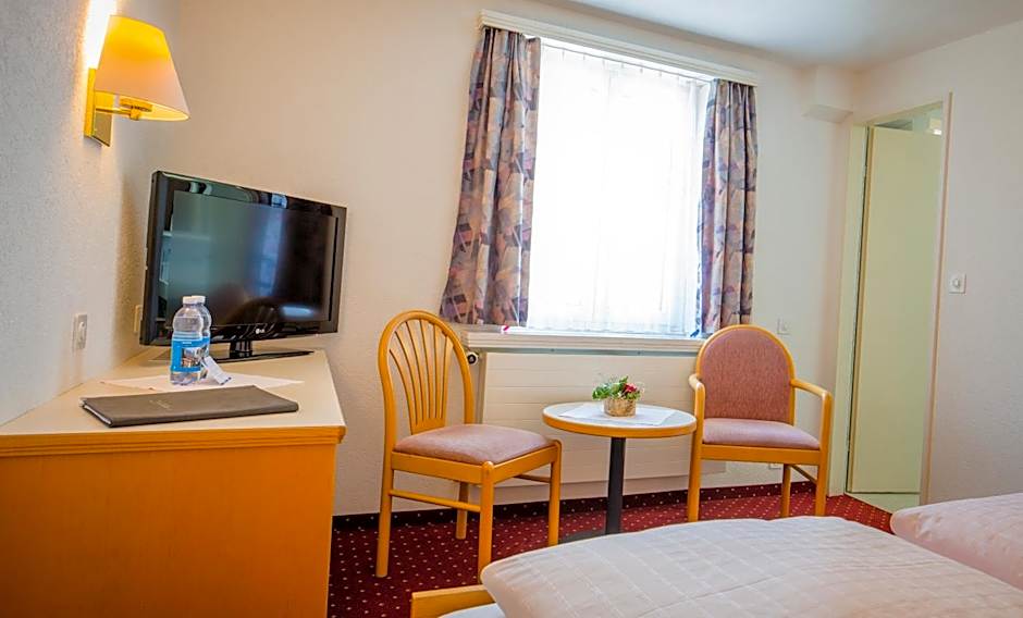 Hotel Heilquelle-Leukerbad-Therme