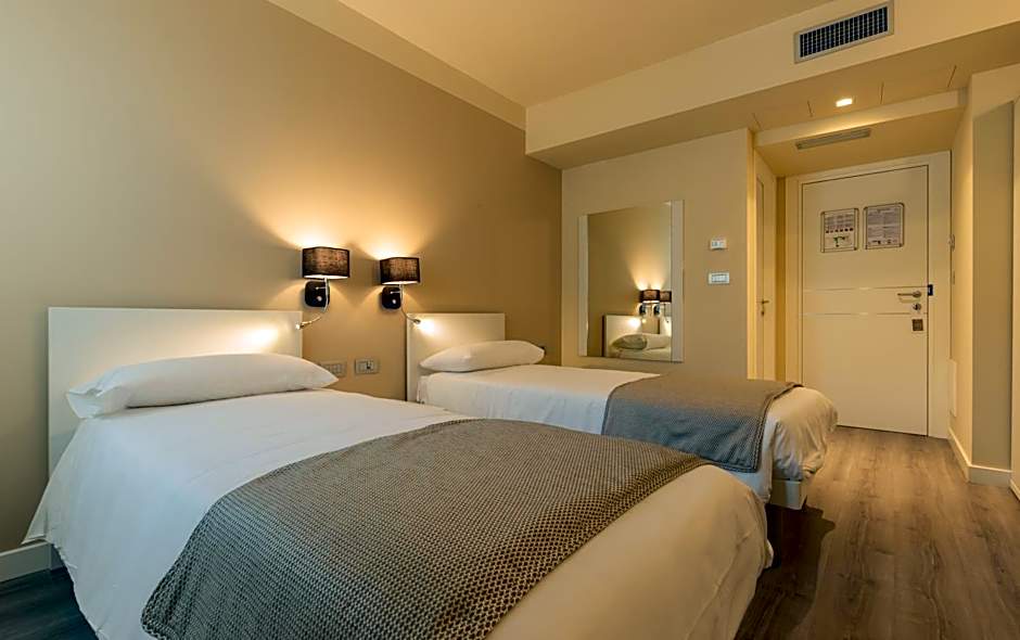 La Dolce Vita Hotel