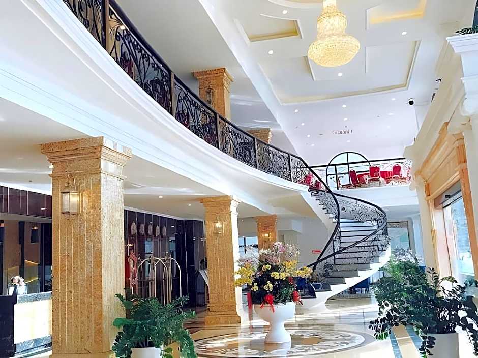 Phoenix Hotel