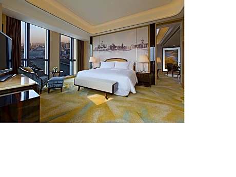 Executive King Room with River View