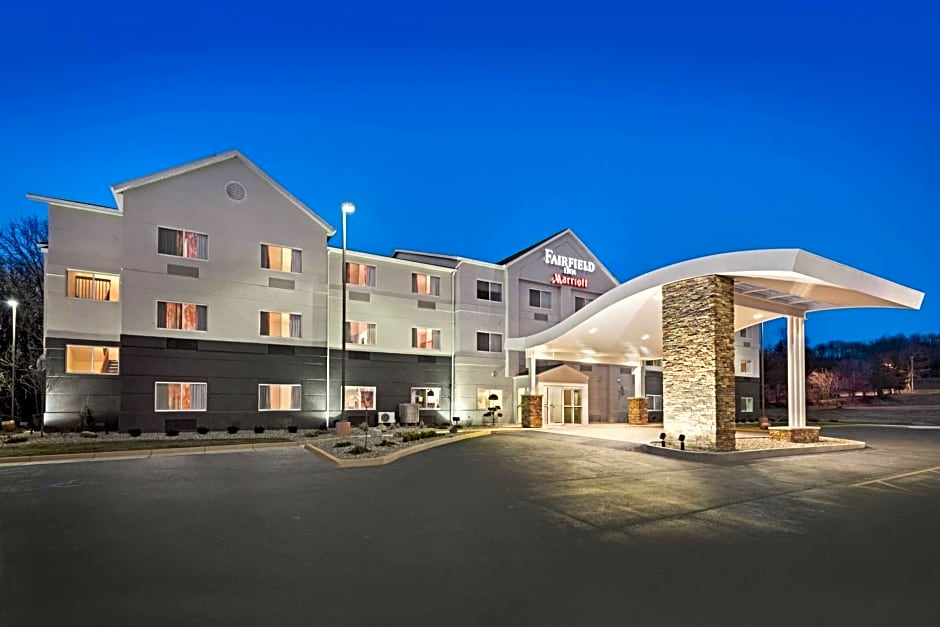 Fairfield Inn by Marriott Warren Niles