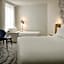 Le Meridien Paris Arc De Triomphe