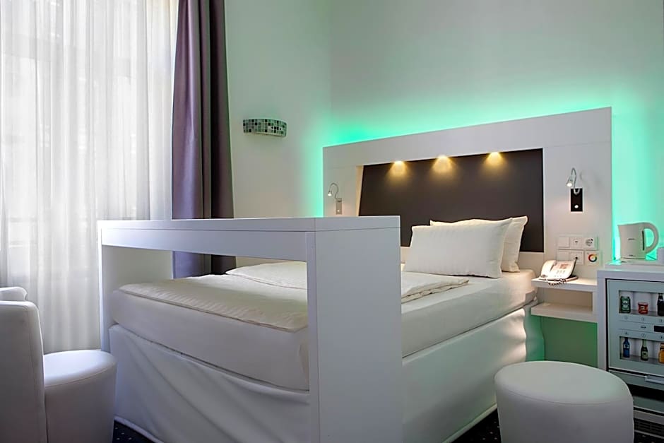 Grand Hotel Downtown