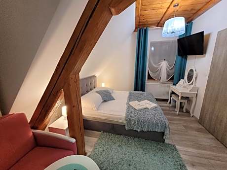 Deluxe Double Room with Shower