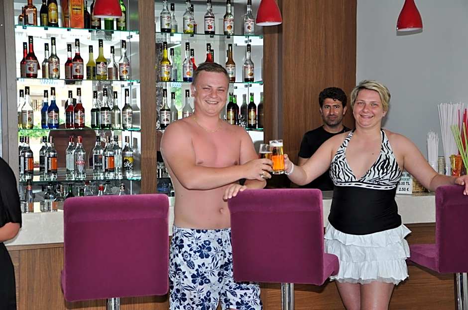 Kleopatra Micador Otel