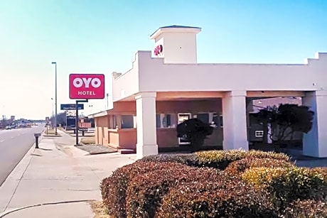 OYO Hotel Elk City OK Route 66