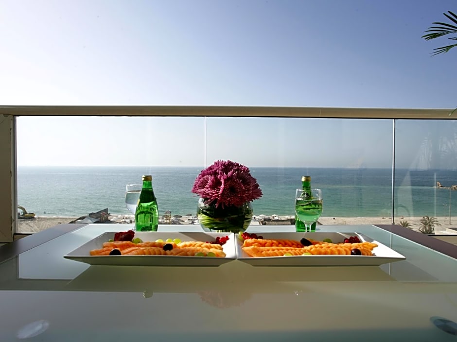 Ramada Beach Hotel Ajman