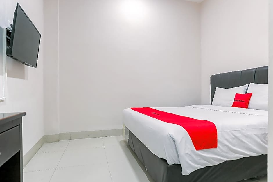 RedDoorz @ Seindo Hotel Medan