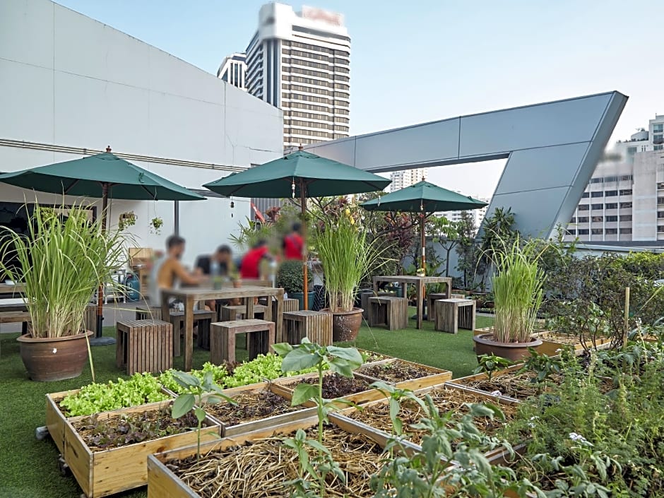 Hom hostel & Cooking club