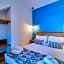 Theros Villas & Suites