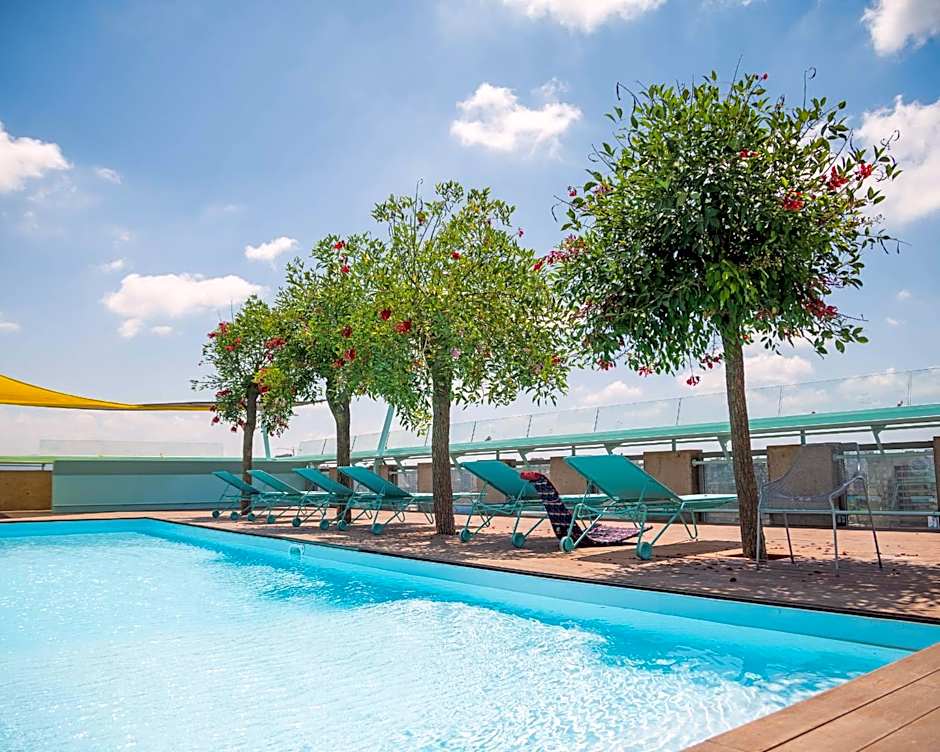 Bossa Nova Beirut Hotel