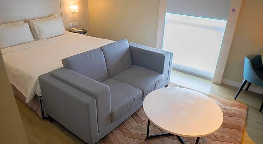 Swiss-Belinn Saripetojo Solo