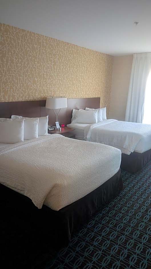 Fairfield Inn & Suites by Marriott Detroit Troy