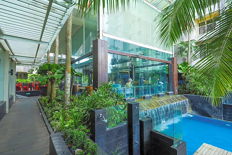 GOLDEN TULIP BALIKPAPAN HOTEL AND SUITES