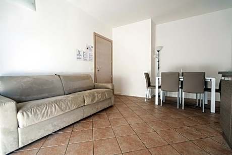 Superior One-Bedroom Apartment