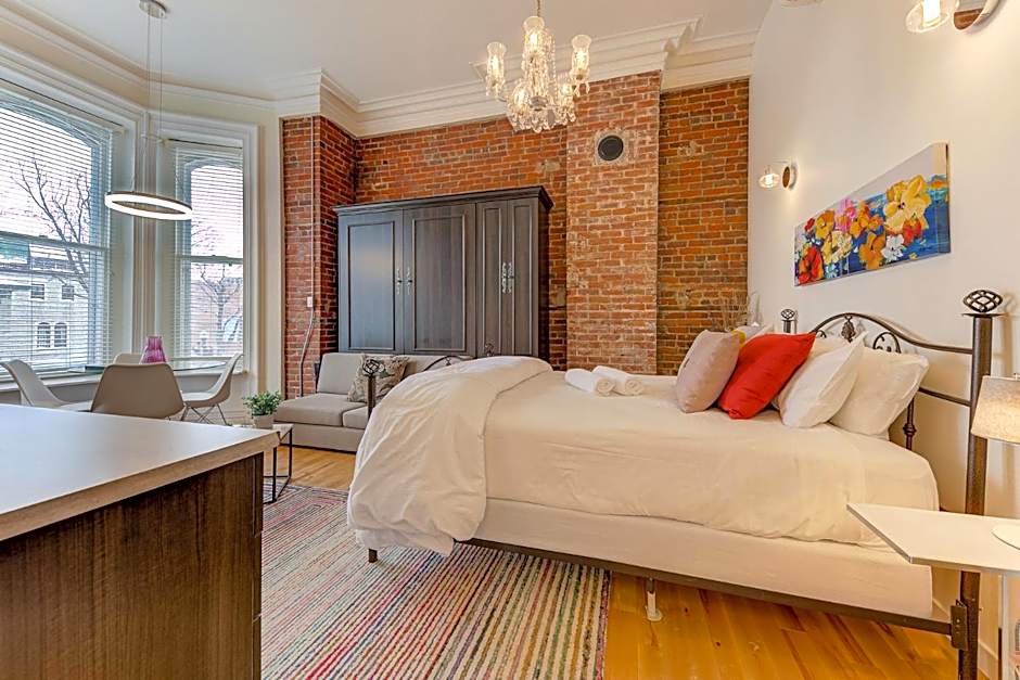 Le 555 Hébergements touristiques