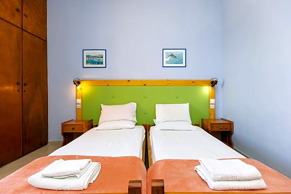 Alexandros Studios by Estia