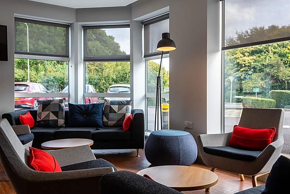 Holiday Inn Express Swindon West By IHG