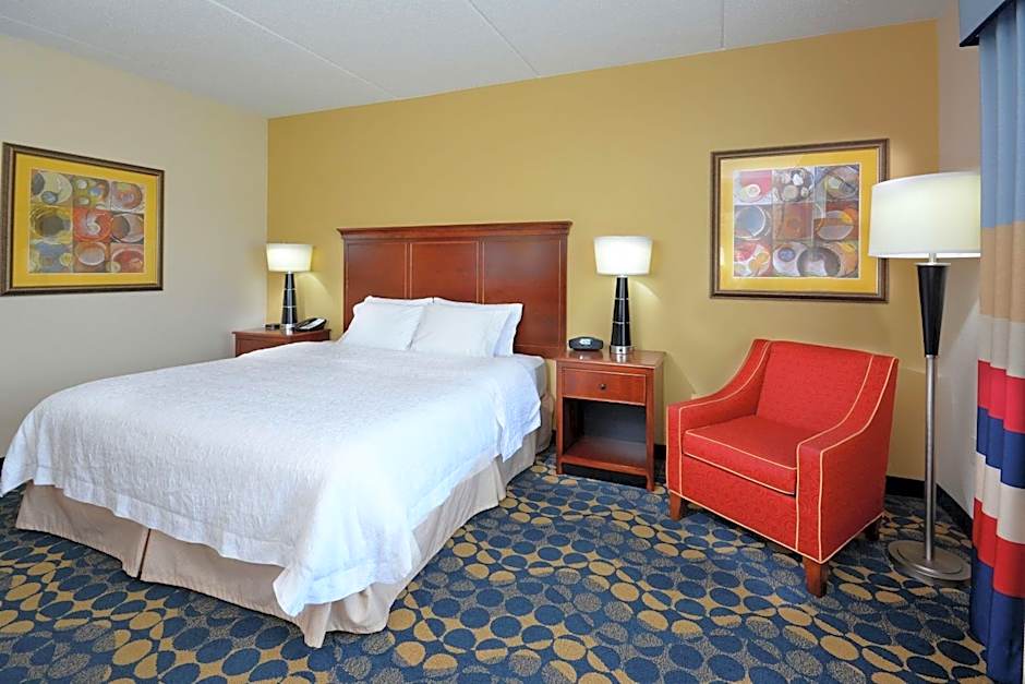 Hampton Inn By Hilton And Suites Charlotte Huntersville