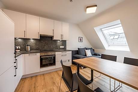 Penthouse Superior I