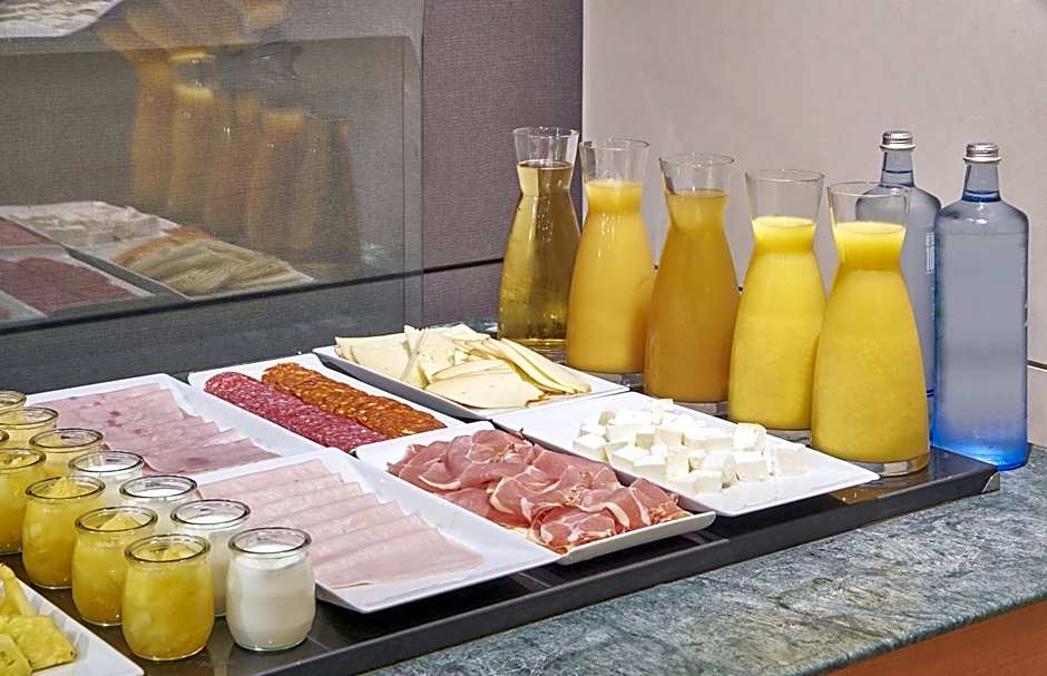 iStay by NH Zaragoza Sport Hotel