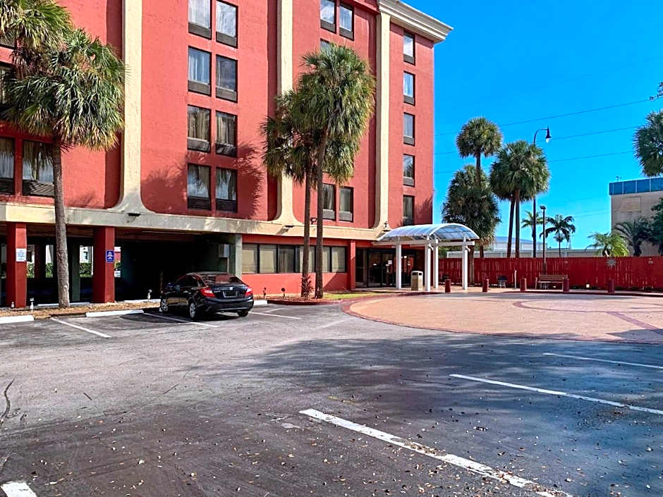 B&B Hotel Miami Airport