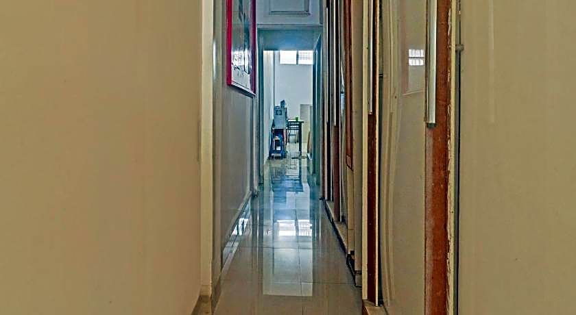 Hotel O Excellent Kost