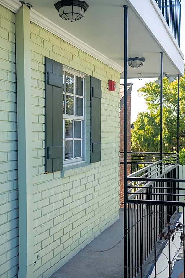 French Quarter Suites Hotel