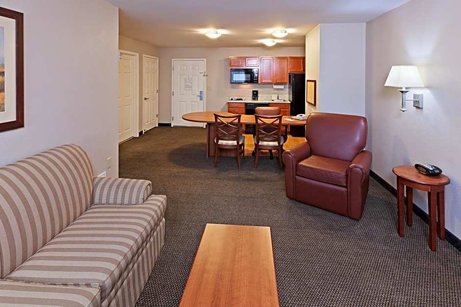 Candlewood Suites Wichita Falls at Maurine Street By IHG