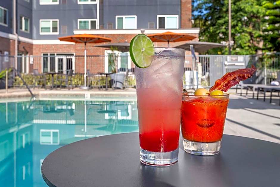 Cambria Hotel LAX