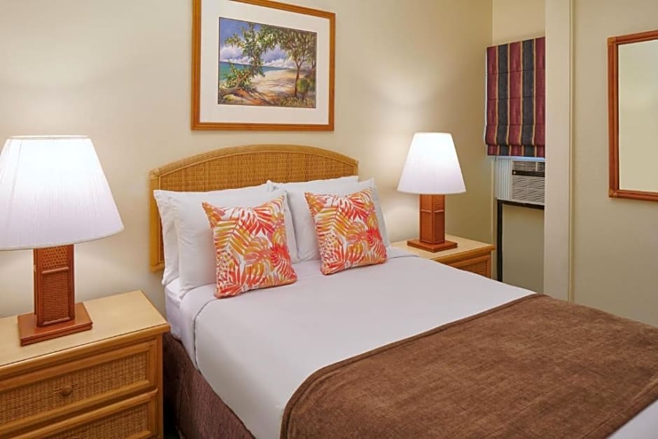The Banyan Harbor Resort