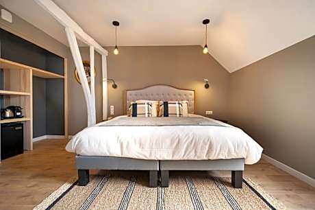 Double or Twin Room with Garden View
