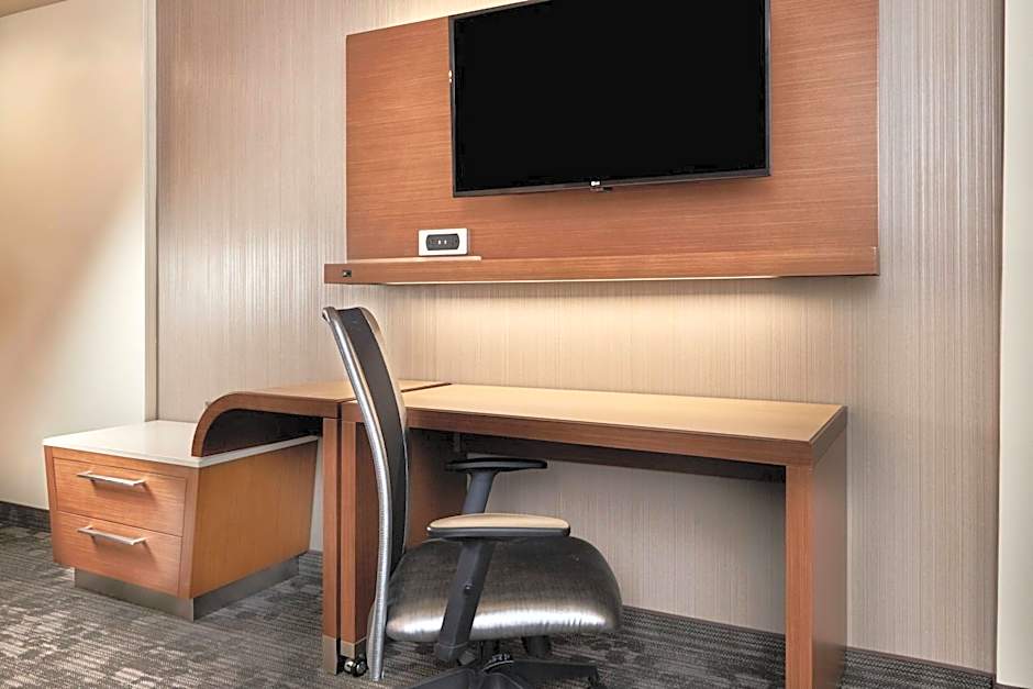 Courtyard by Marriott Rome Riverwalk