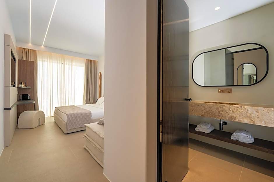 Muse οf Mykonos Luxury Suites