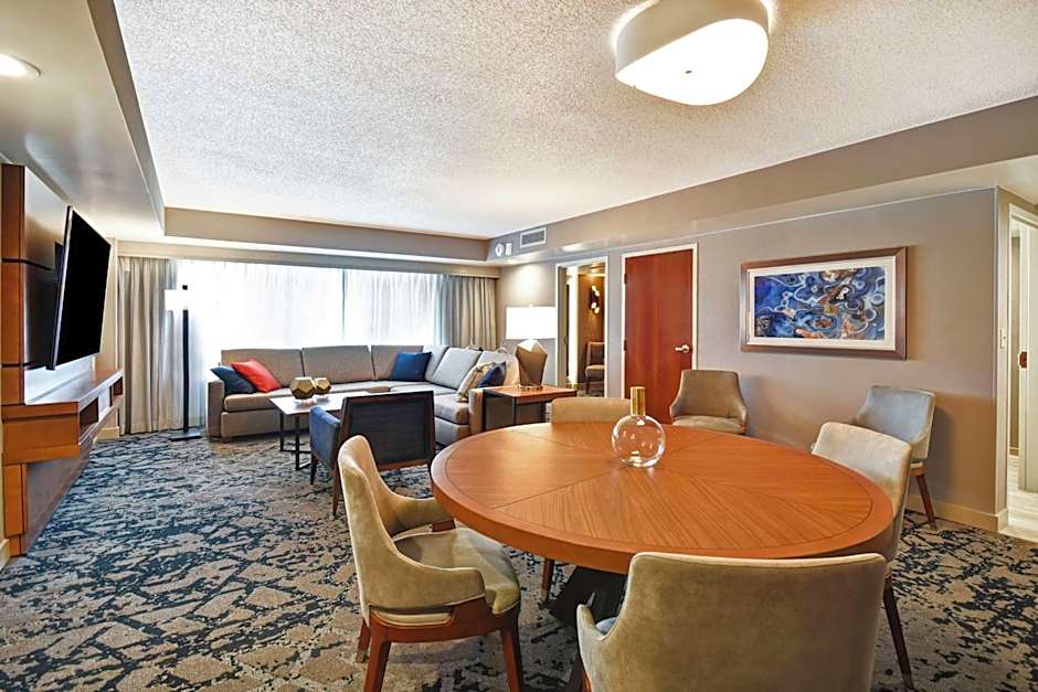 Embassy Suites By Hilton Hotel Omaha-Downtown/Old Market