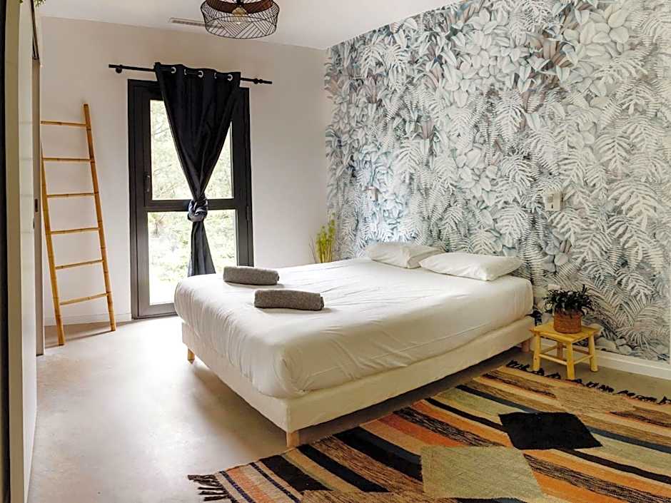 HEJMO Hostel