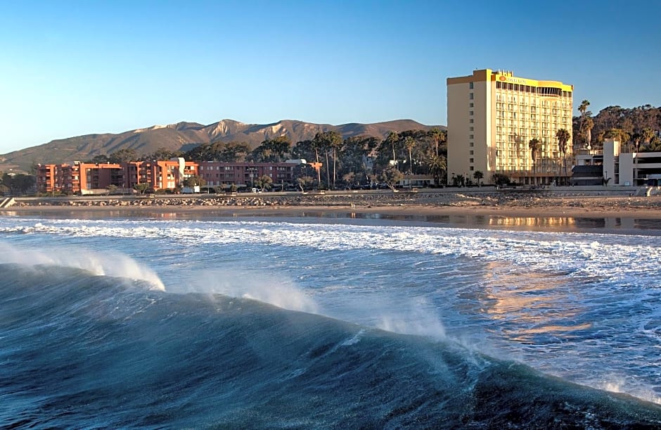 Crowne Plaza Hotel Ventura Beach