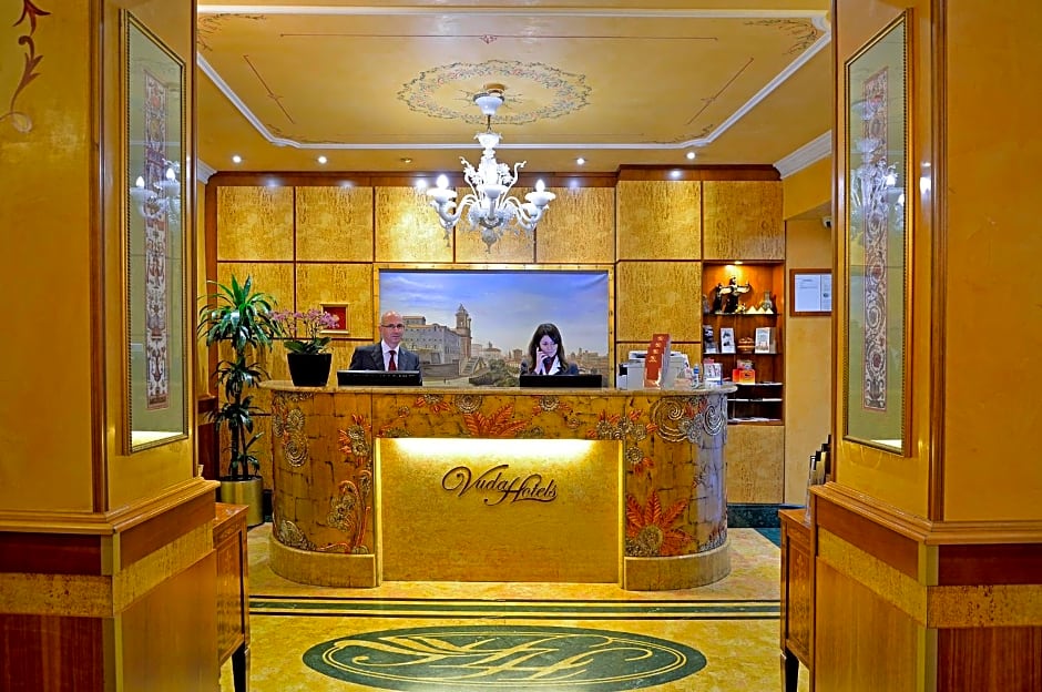 Hotel Homs