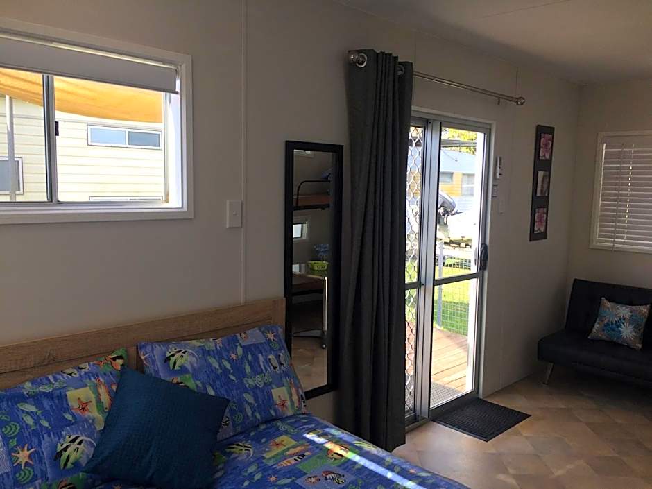 Riviera Caravan Park