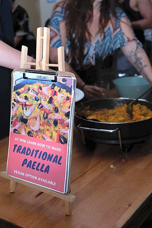 360 Hostel Barcelona Arts&Culture