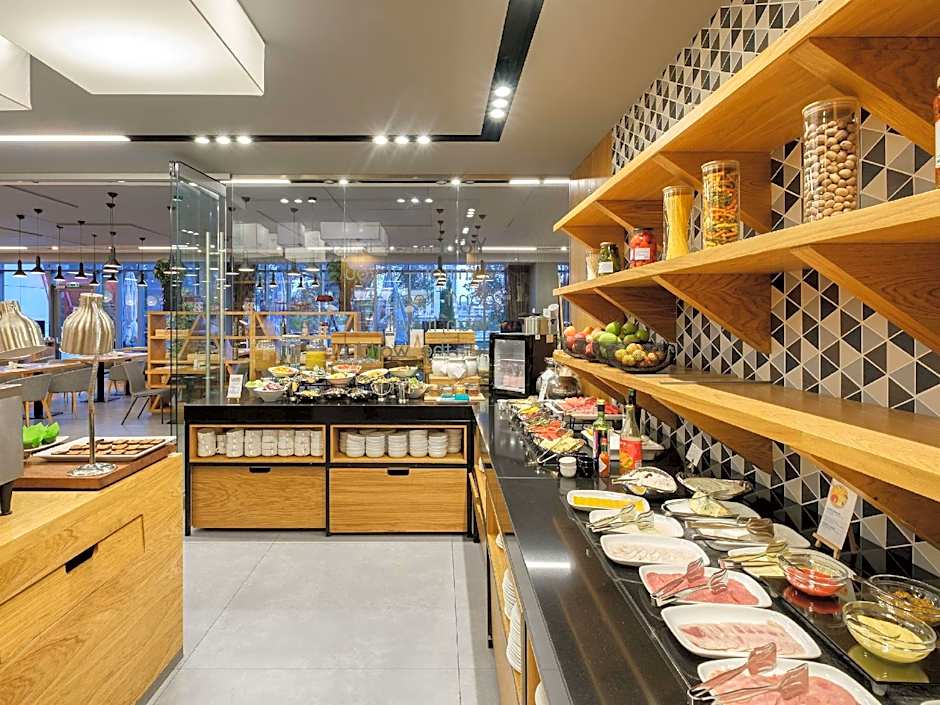 Novotel Almaty City Center