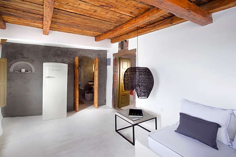 Sophia Luxury Suites