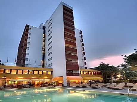 Hotel American