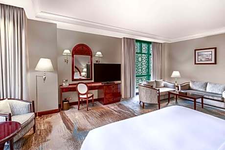 King Superior Junior Suite Partial Haram