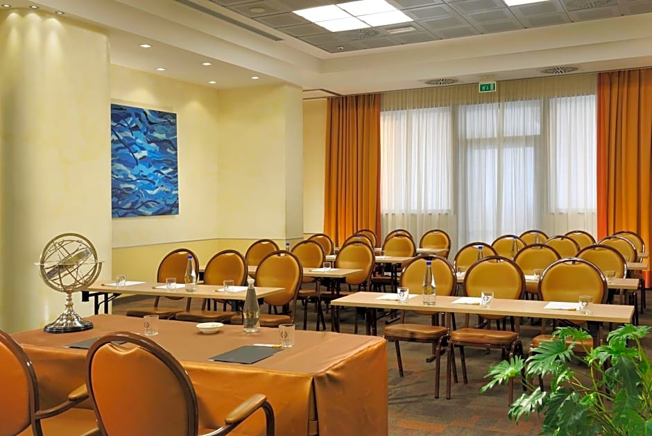 Grand Hotel Mediterraneo