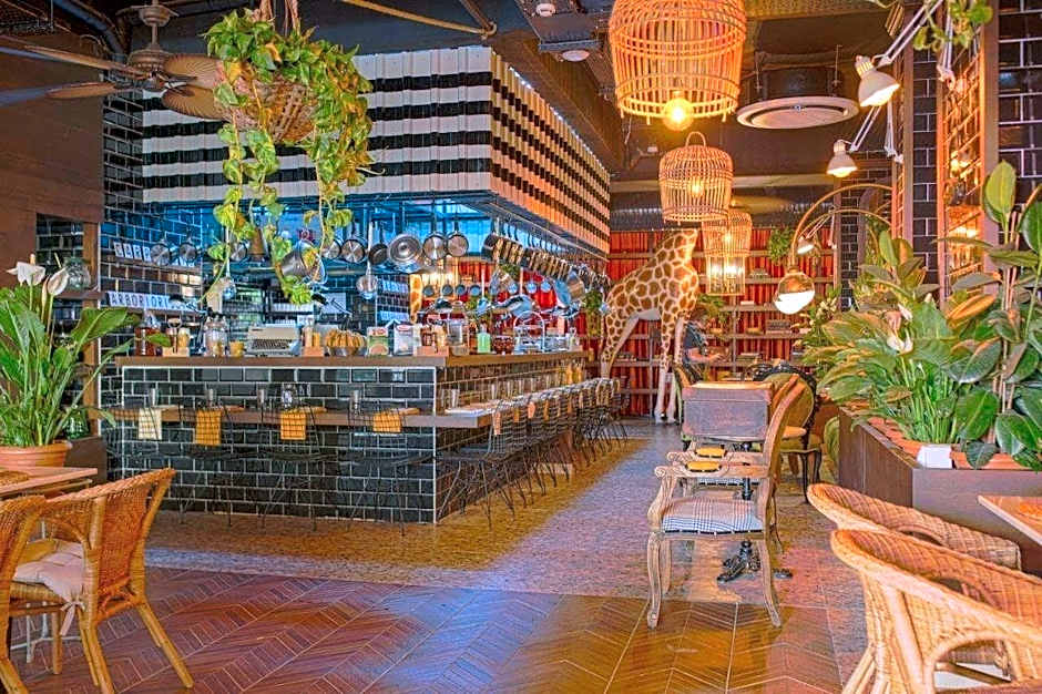 Anjeliq Downtown Boutique Hotel