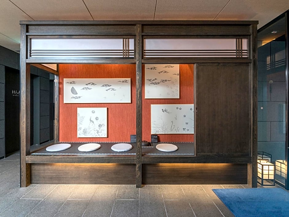 MIMARU Kyoto Karasuma Oike North