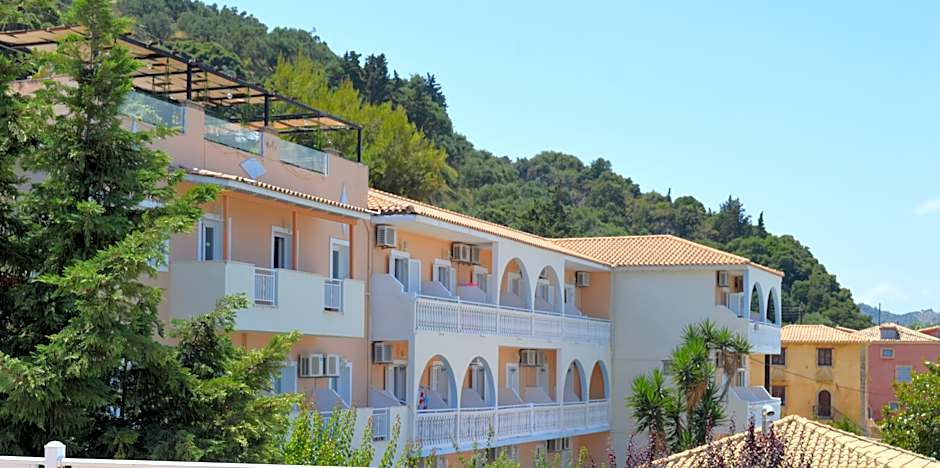 Agoulos Beach Hotel